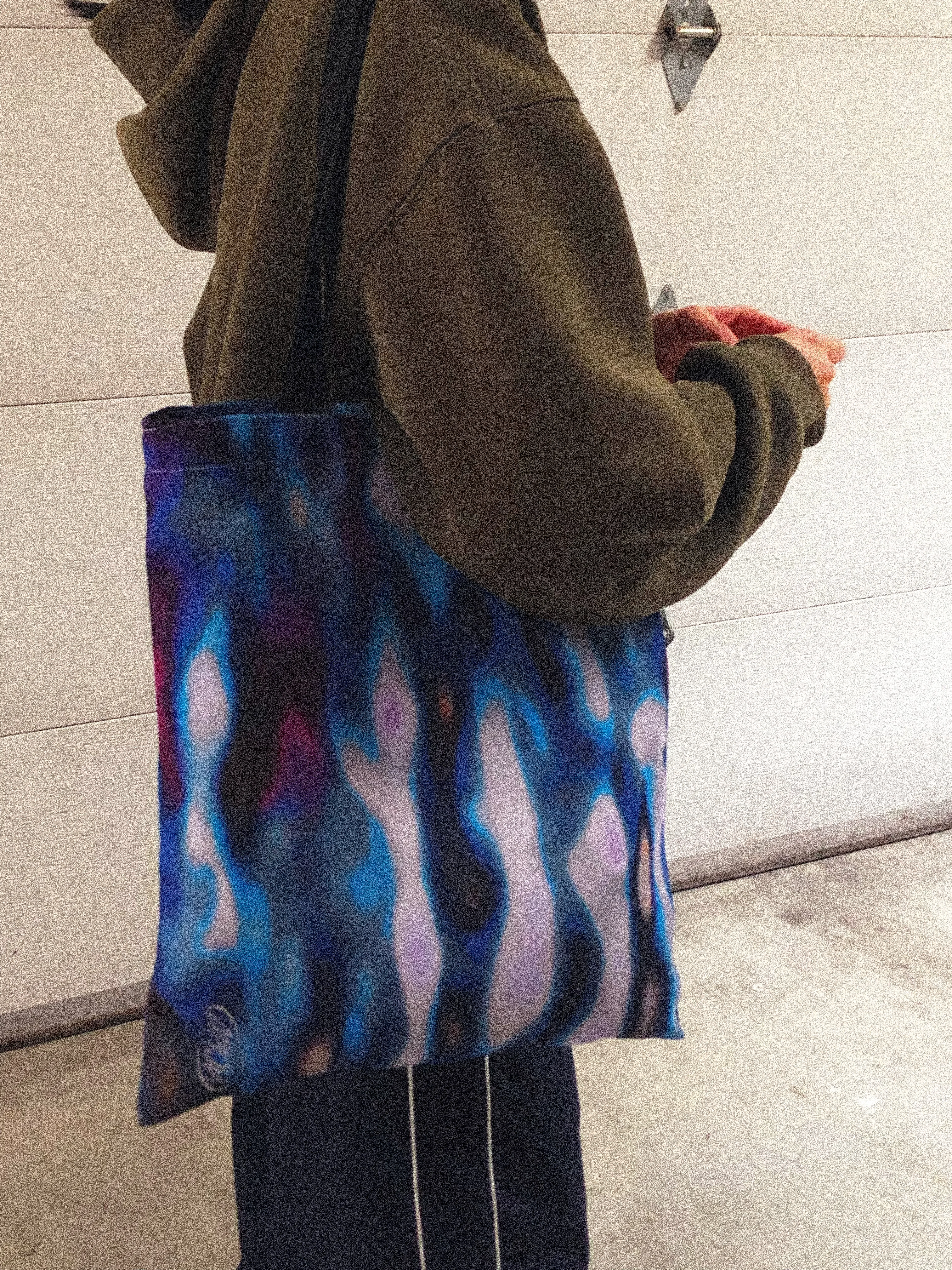 BLUE ILLUSION