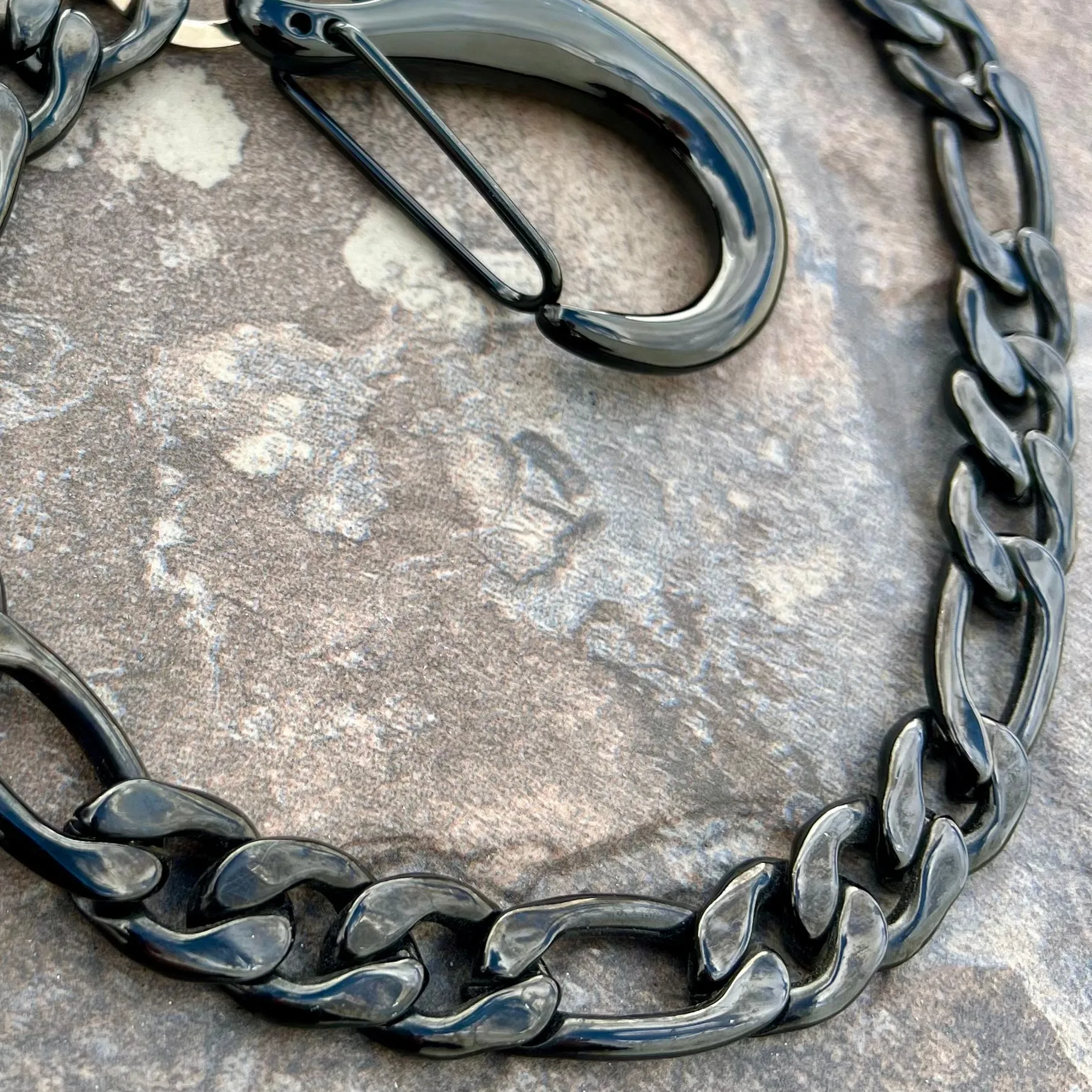 Classic Figaro Wallet Chain Black - W/ Sanity’s Black Hook Clip - WC04