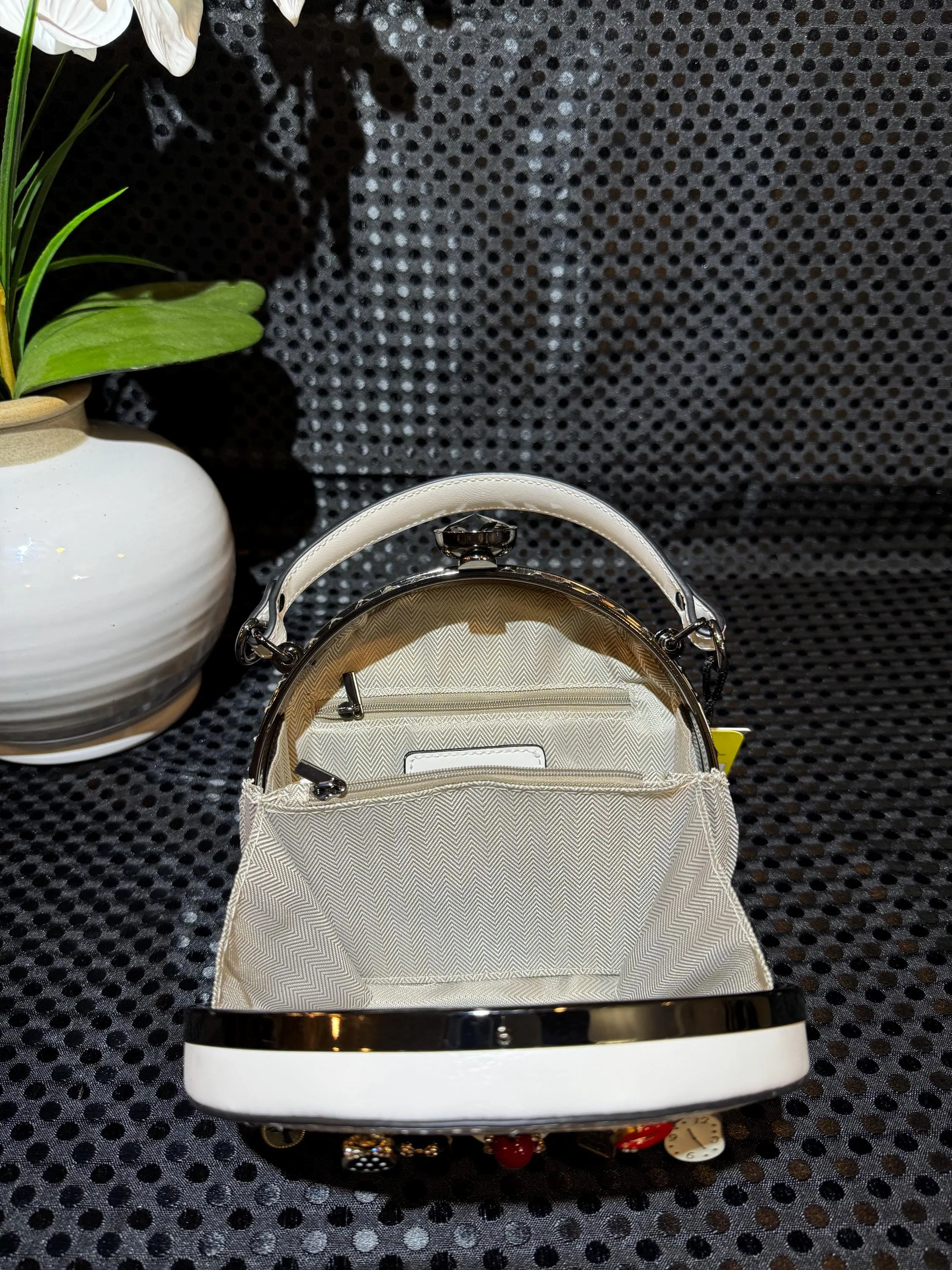 Elegant Charm Pendant Handbags | Custom Fashion Unique Evening Bags