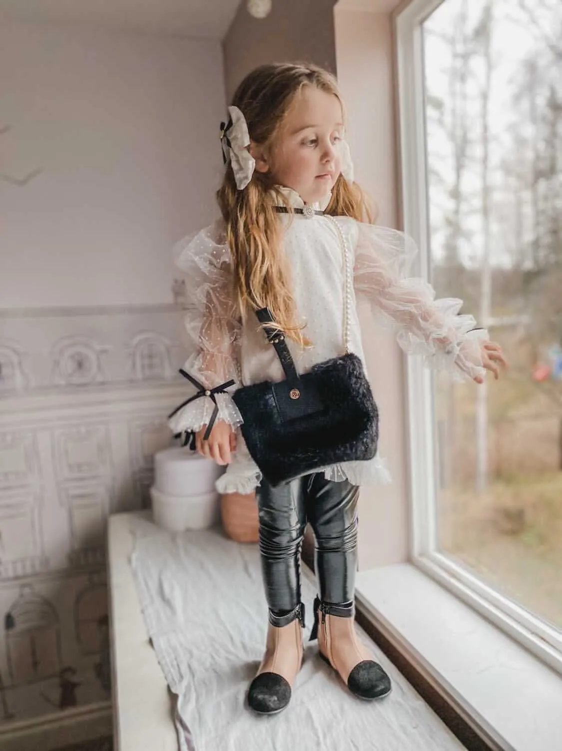 Faux Fur Pearl Bag