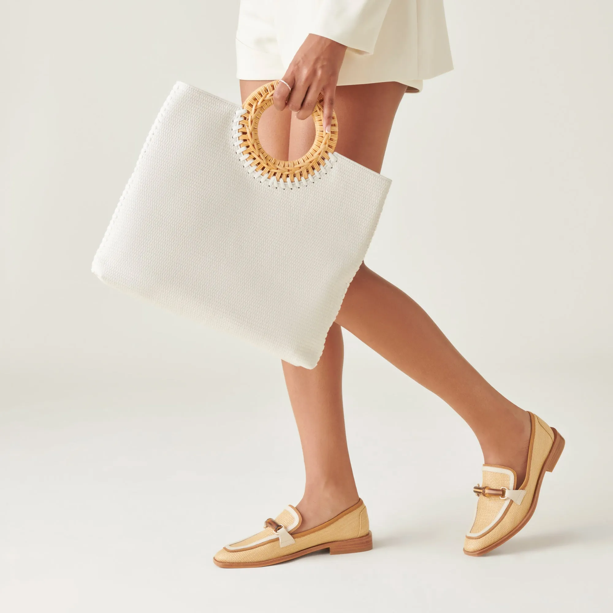 LILAH CLUTCH WHITE EMBOSSED FAUX LEATHER