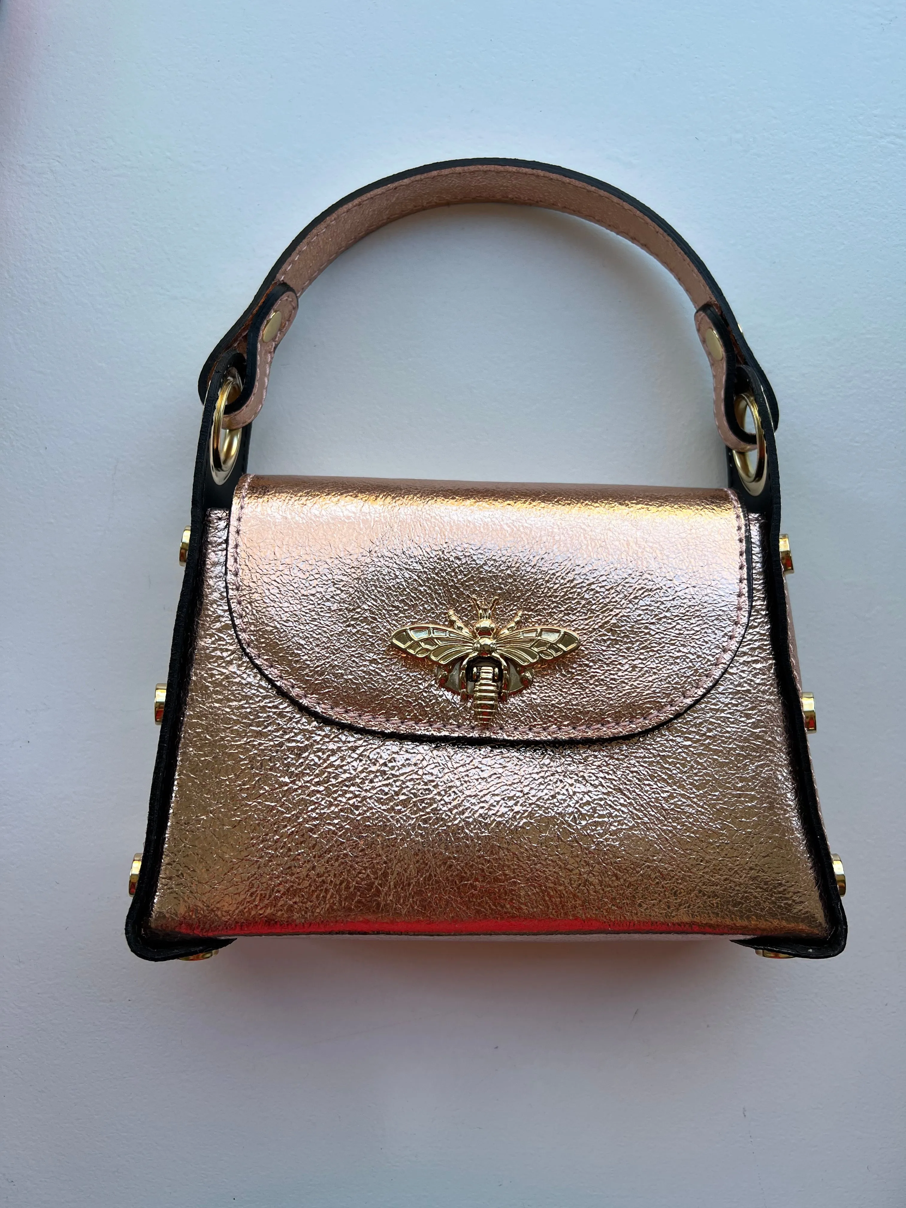 Queen Bee Ladies Leather Handbags