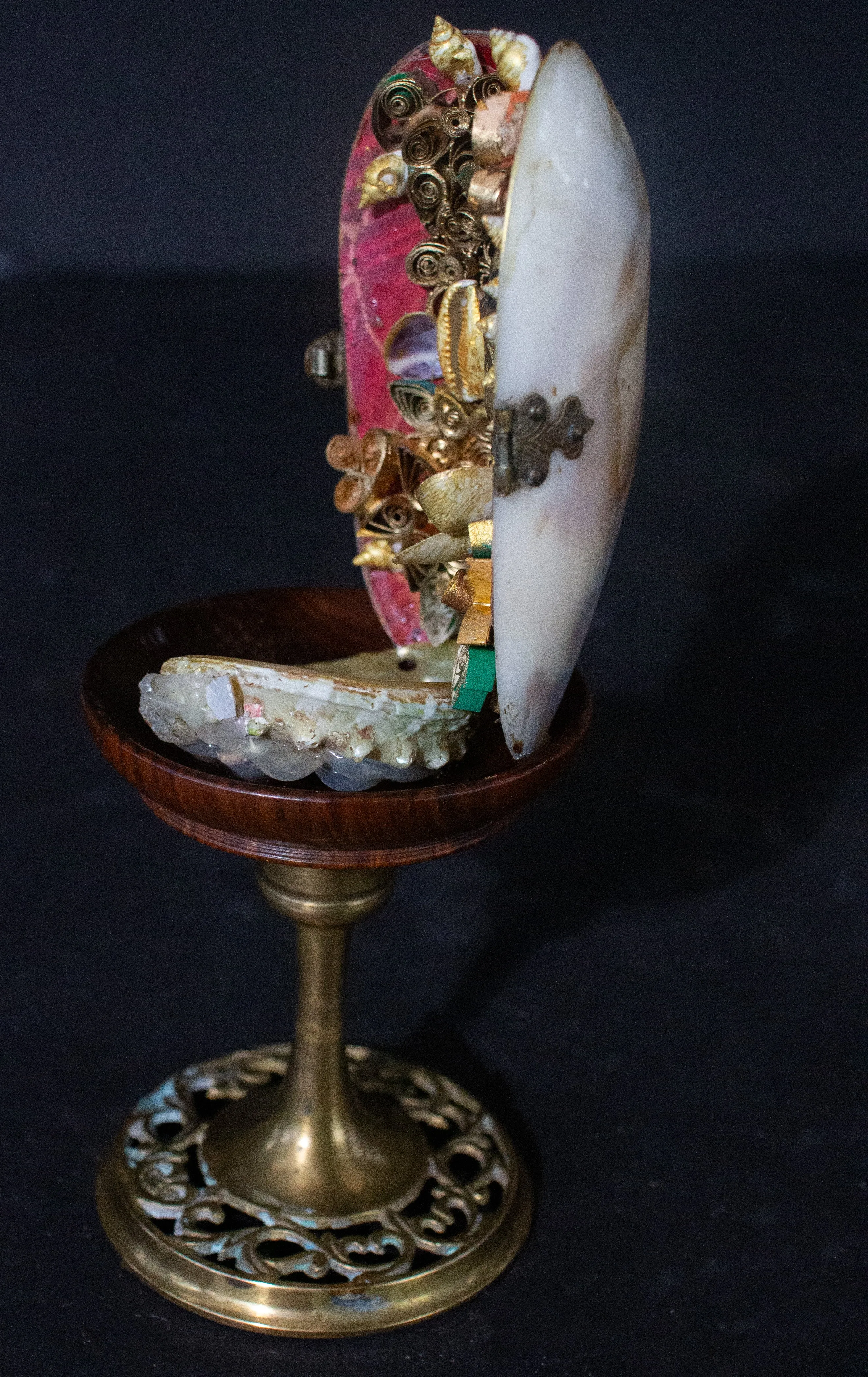 Shell Grotto shrine Relic